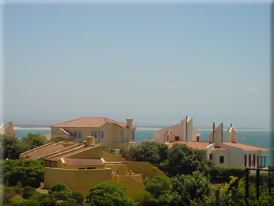 Santareme Style Houses